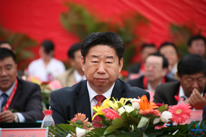 beat365体育官方网站党委书记范跃进